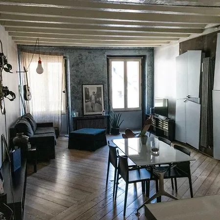 Flora Inn, Flora I - Nel Cuore Di Alta