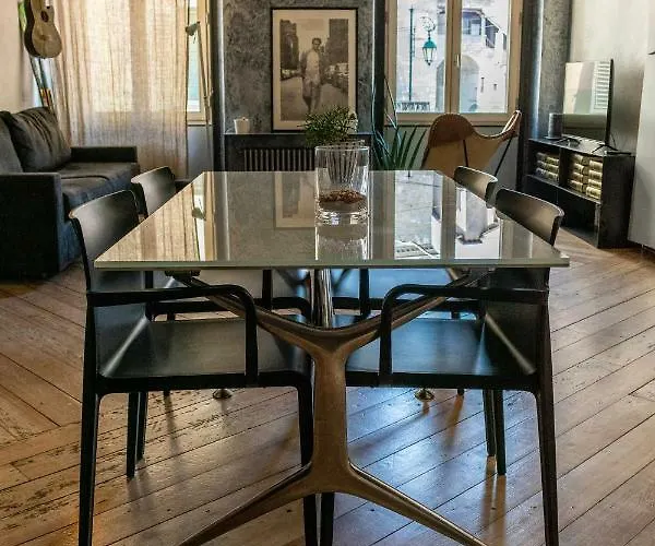 Tatil Evi Flora Inn, Flora I - Nel Cuore Di Alta Bergamo